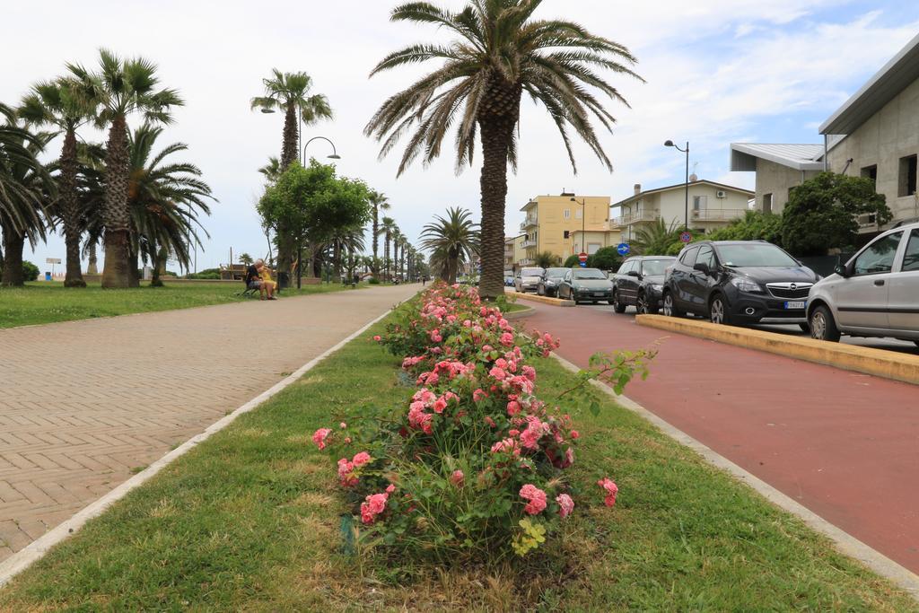 Casavacanze Castelli Di Sabbia Porto SantʼElpidio エクステリア 写真